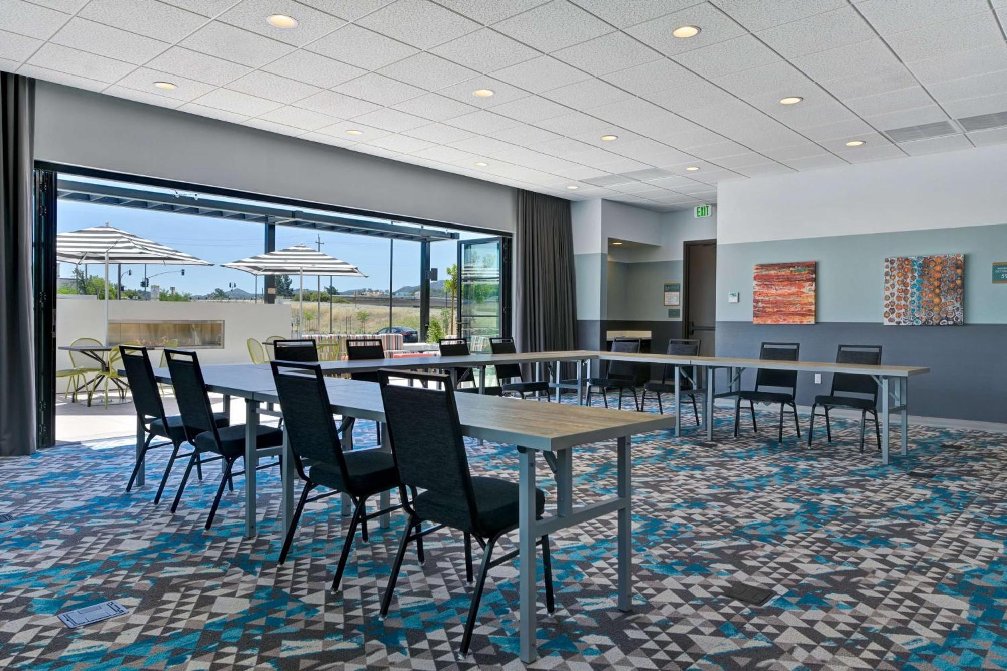 Home2 Suites By Hilton Atascadero, Ca Eksteriør billede